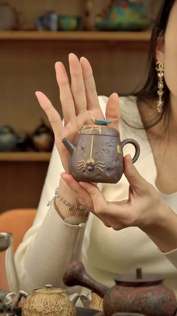 言野手作 念舍手绘知足壶