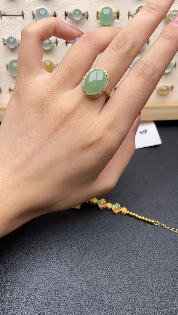 【闪购商品】翡翠戒指银S925镶嵌一物一证一礼盒