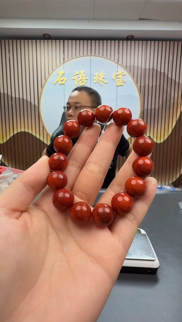 未镶嵌手串南红玛瑙014ZB1114产品一个
