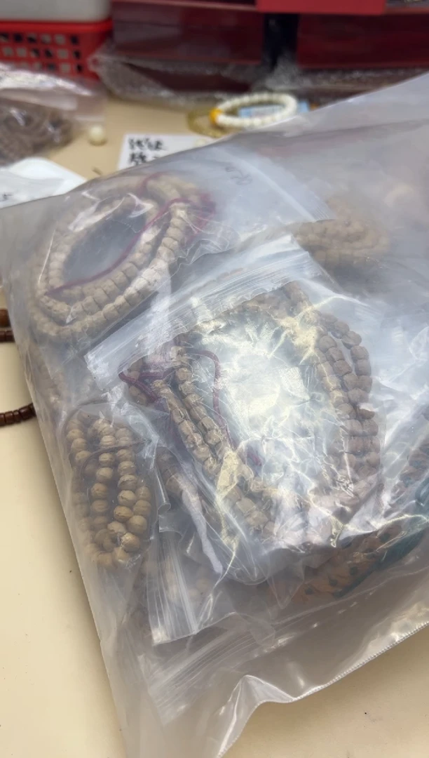 柏香籽/百香籽吊坠060617 百香热振脖挂多样性发其一