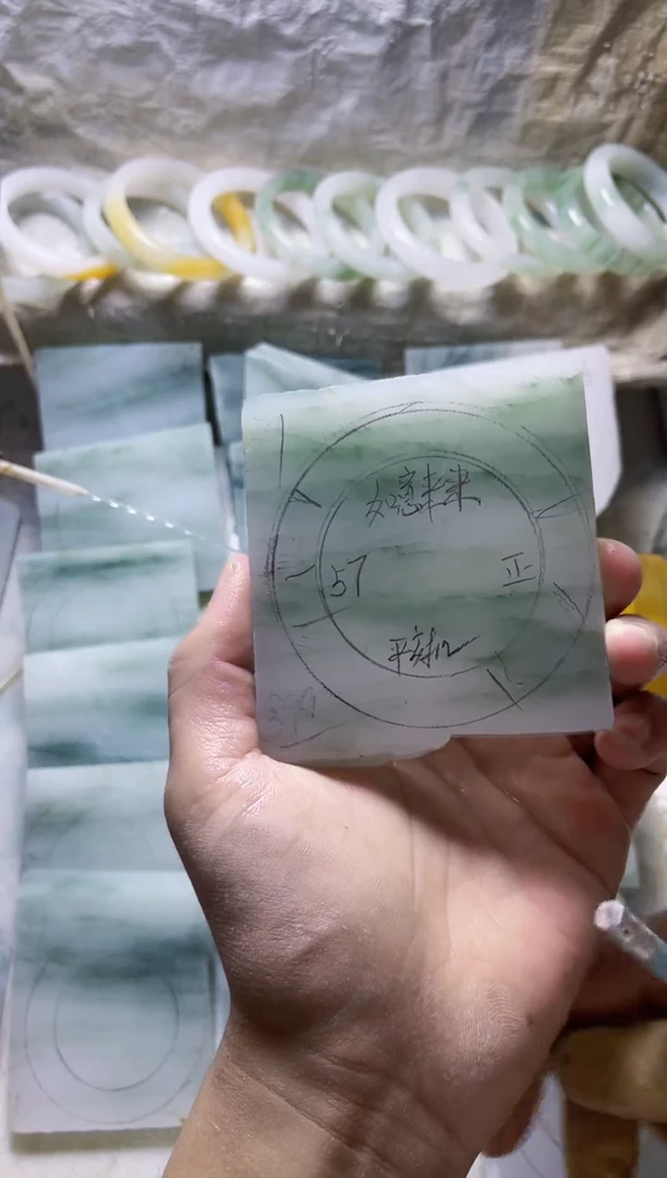 定制石英质玉（天山翠）如**来定制款57