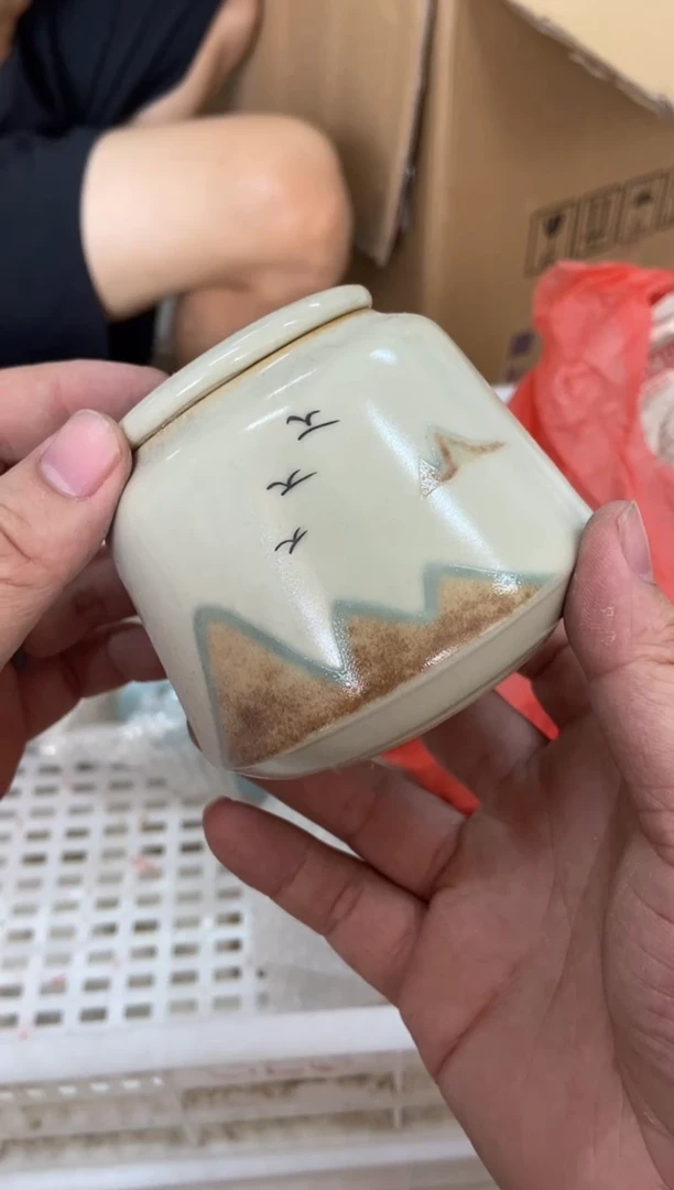 摆件摄影的产品有使用过的痕迹有点脏介意勿拍