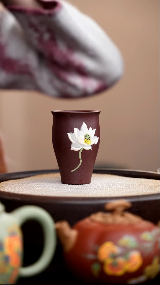 茶壶紫砂紫泥闻香杯泥绘白莲