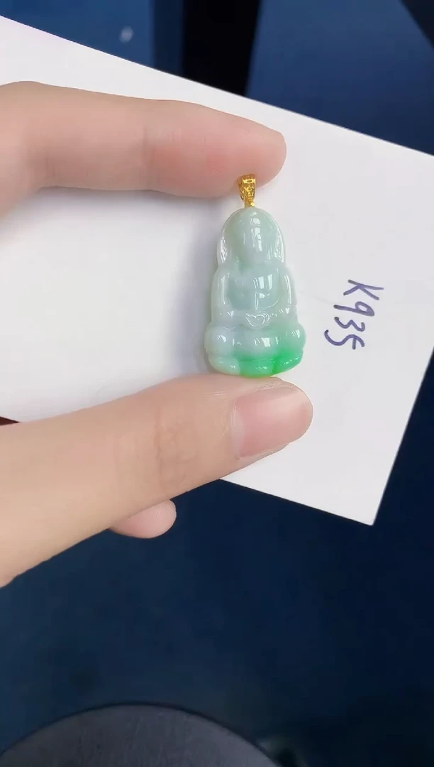颈饰未镶嵌翡翠天然翡翠缅甸A货