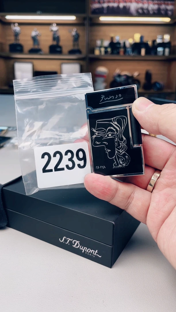 【黑屋奢品】打火机编码2239