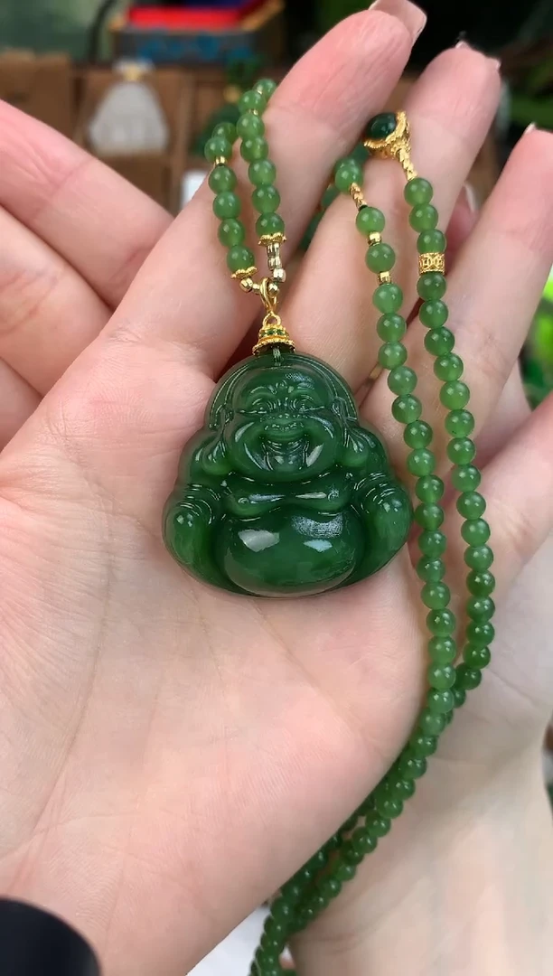 颈饰未镶嵌和田玉吊坠35mm