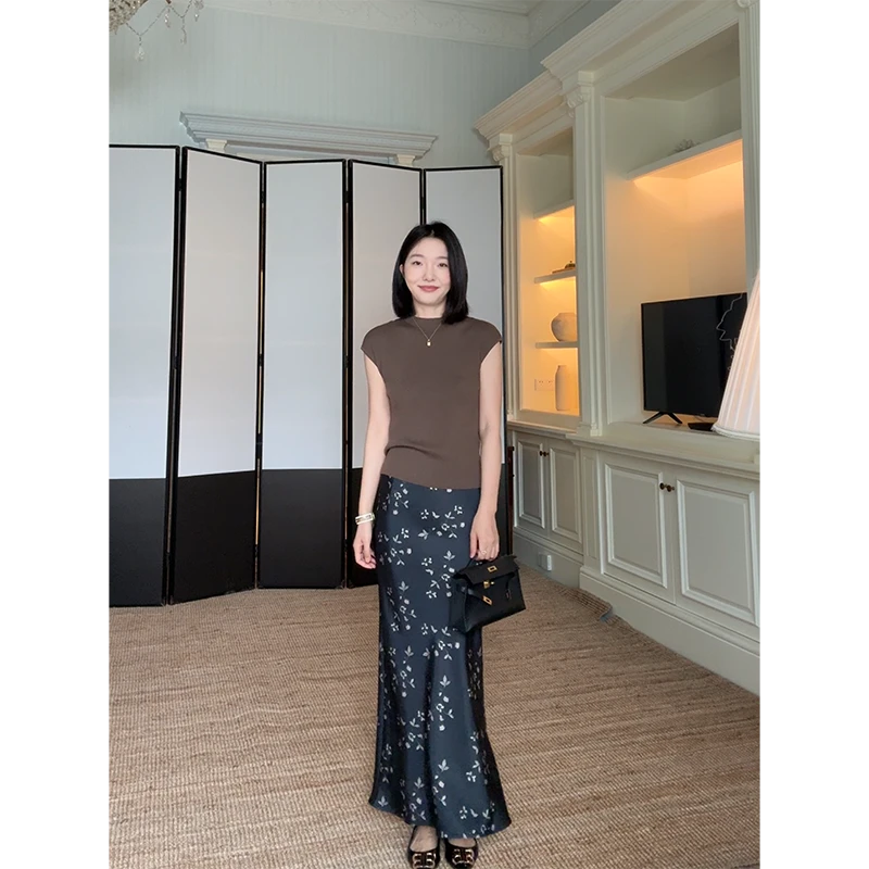 郭九九呢 桑蚕丝羊毛显瘦短袖印花斜裁半身裙 G924A02844-1