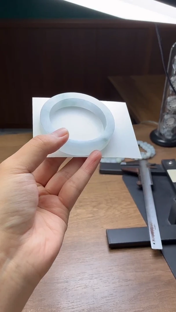 未镶嵌手镯定制翡翠安*定制