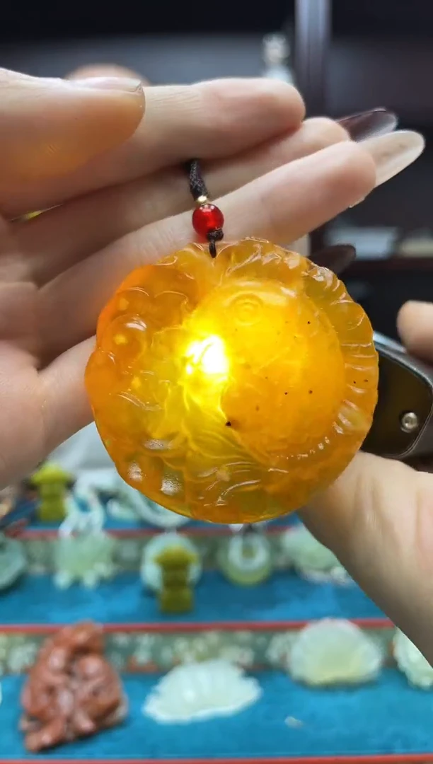 未镶嵌岫玉吊坠·