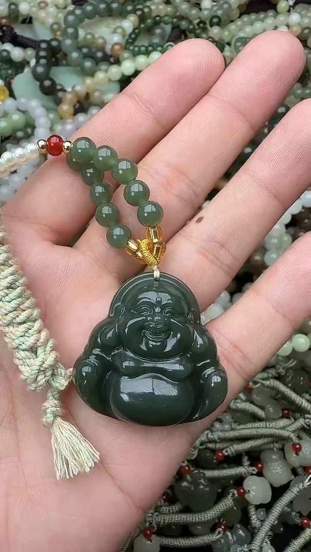 颈饰未镶嵌和田玉拍一发一