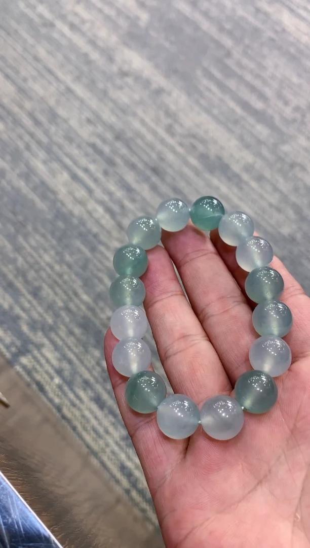 颈饰未镶嵌翡翠こ****@云（订金）