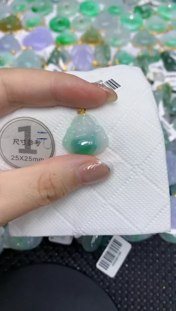 颈饰18K金镶嵌翡翠1111111