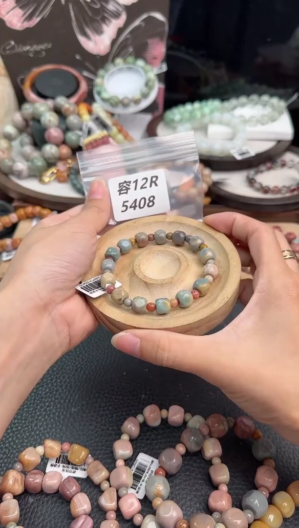 未镶嵌手链石英质玉A****?12R5408
