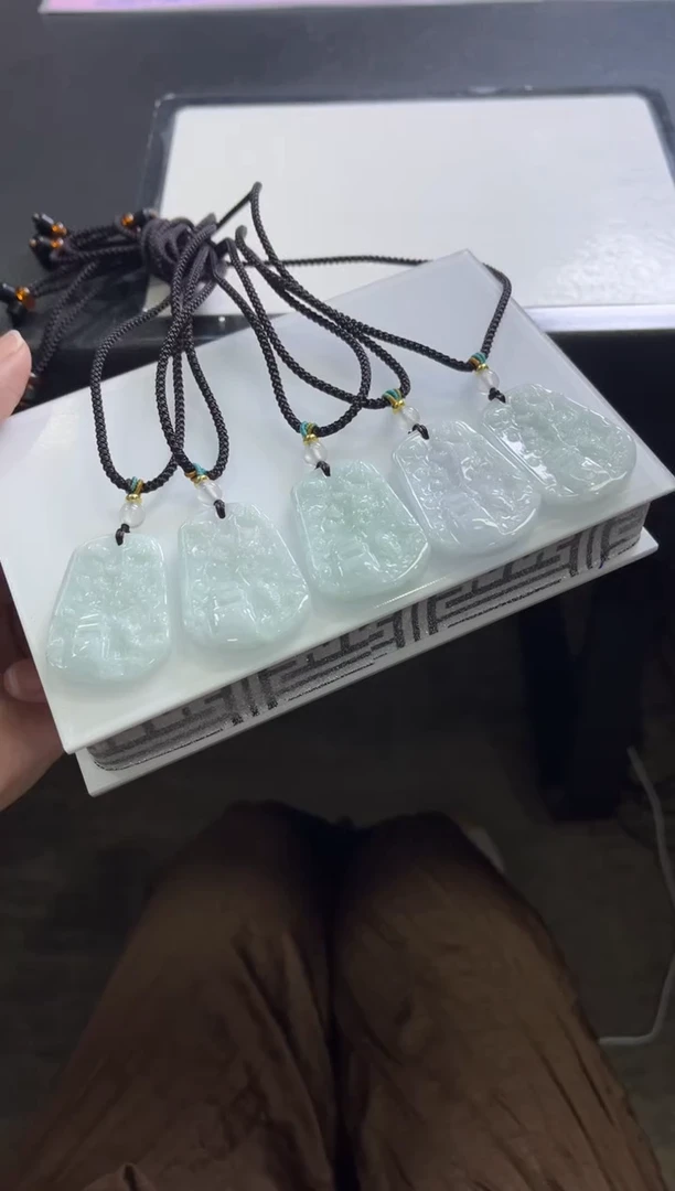 颈饰未镶嵌翡翠B145/多样性发一件/配绳子