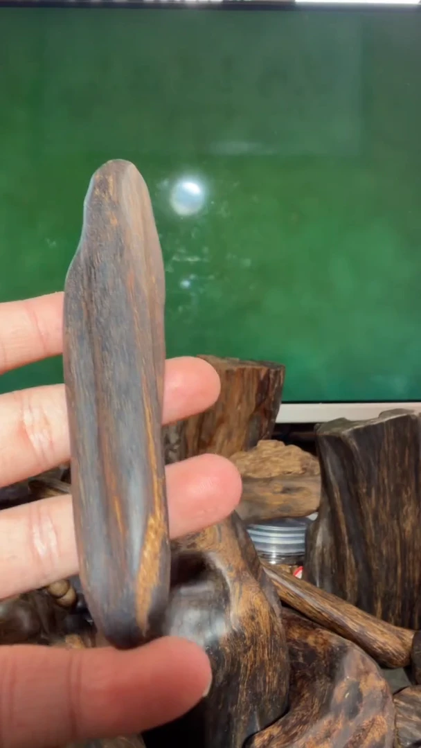 沉香吊坠多样性发一