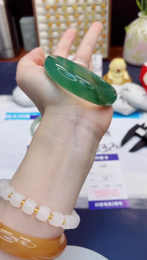 未镶嵌手镯石英质玉188-东陵玉-圈口54
