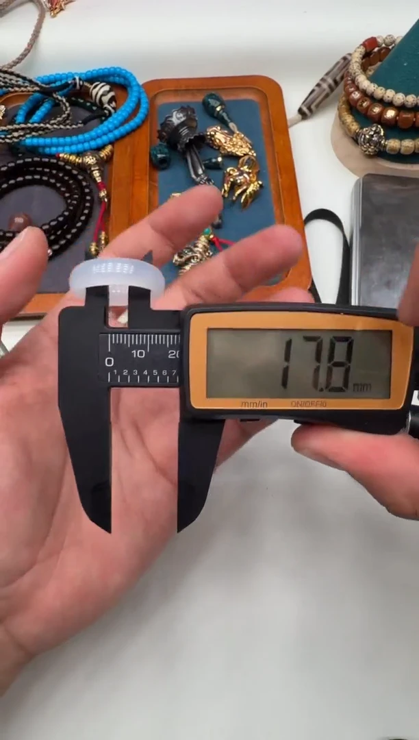 未镶嵌戒指翡翠18尺寸