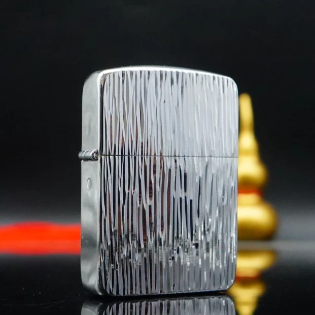 ZIPPO/之宝打火机XF1941手雕银铂树皮纹DY9913DK