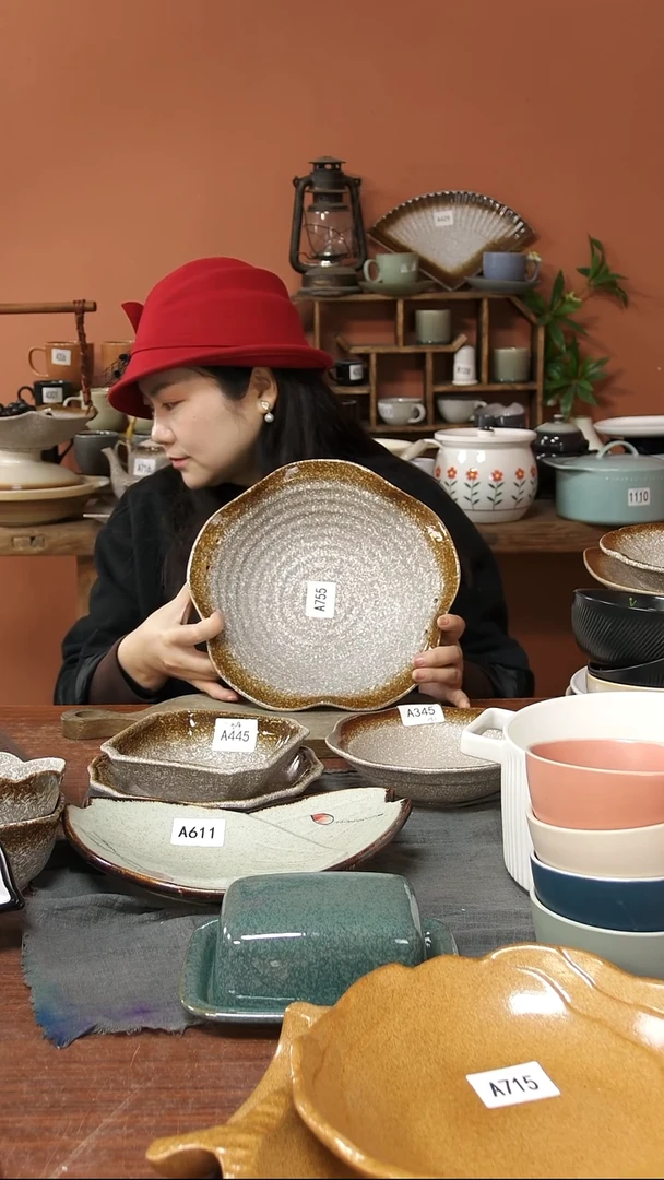 陶瓷A755 一个陶瓷粗陶盆可能微瑕28*6