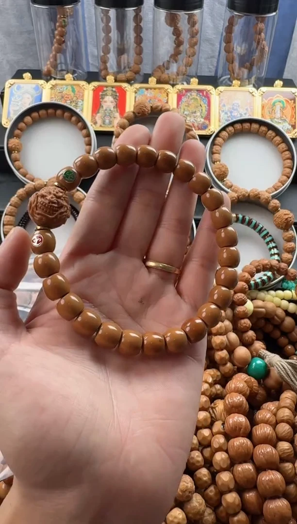 手串猴头核桃直切送单颗雕刻瑕疵