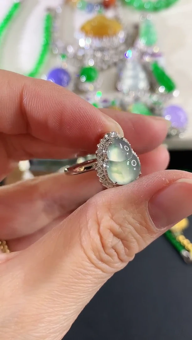 18K金镶嵌戒指翡翠254|