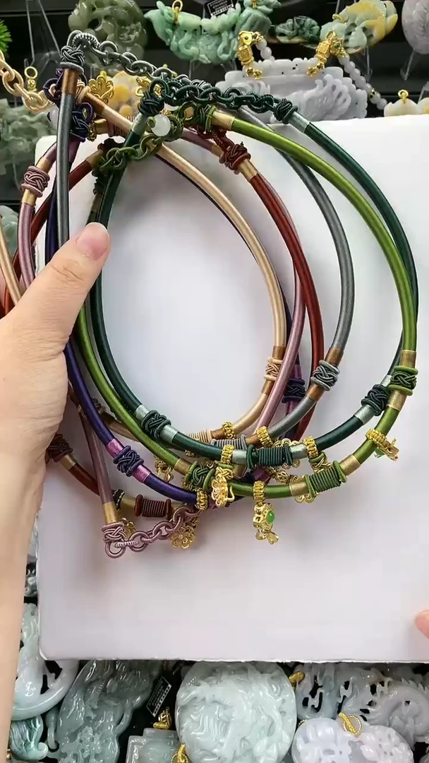 【闪购商品】翡翠颈饰未镶嵌项圈绳一条下单备注颜色