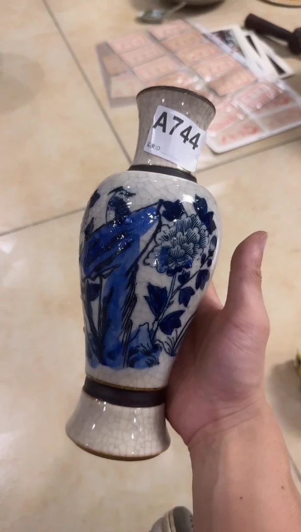 瓷抖瓷器744....