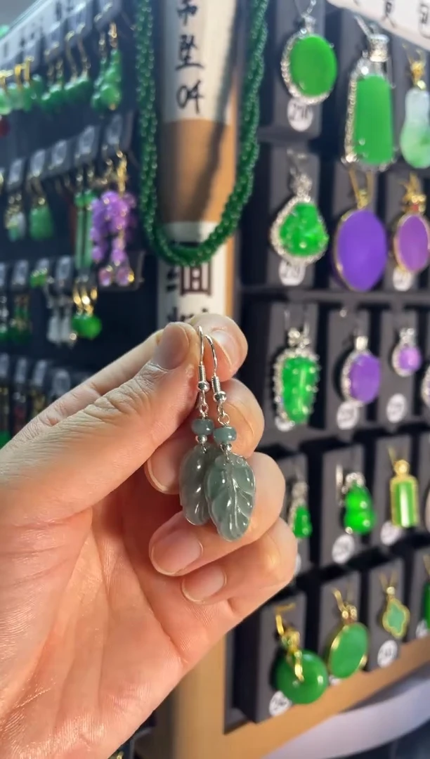 【闪购商品】翡翠耳饰银S925镶嵌328.....