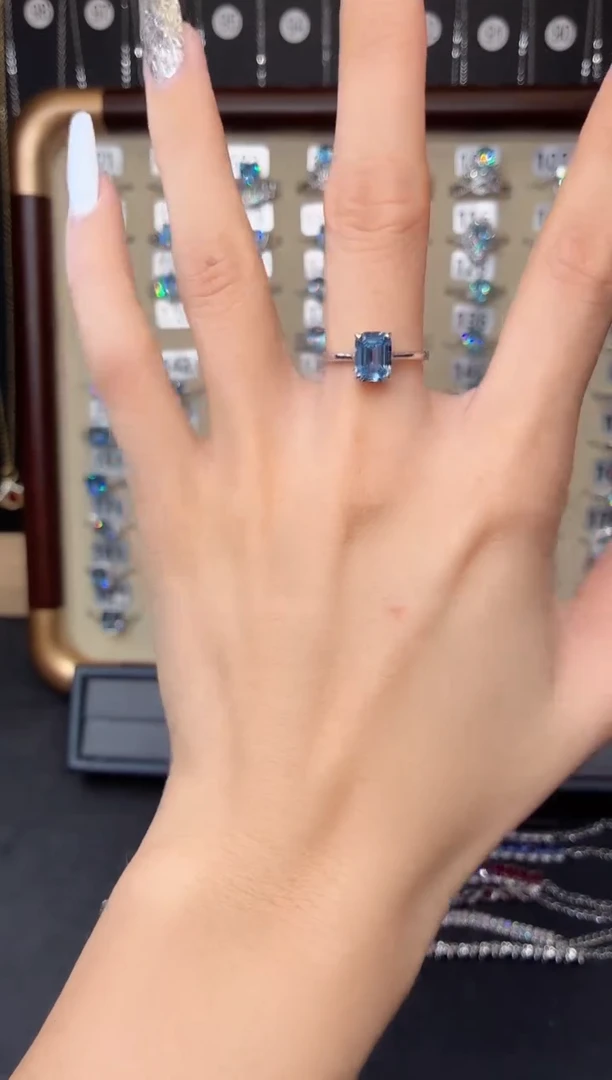 海蓝宝石戒指银S925镶嵌0000