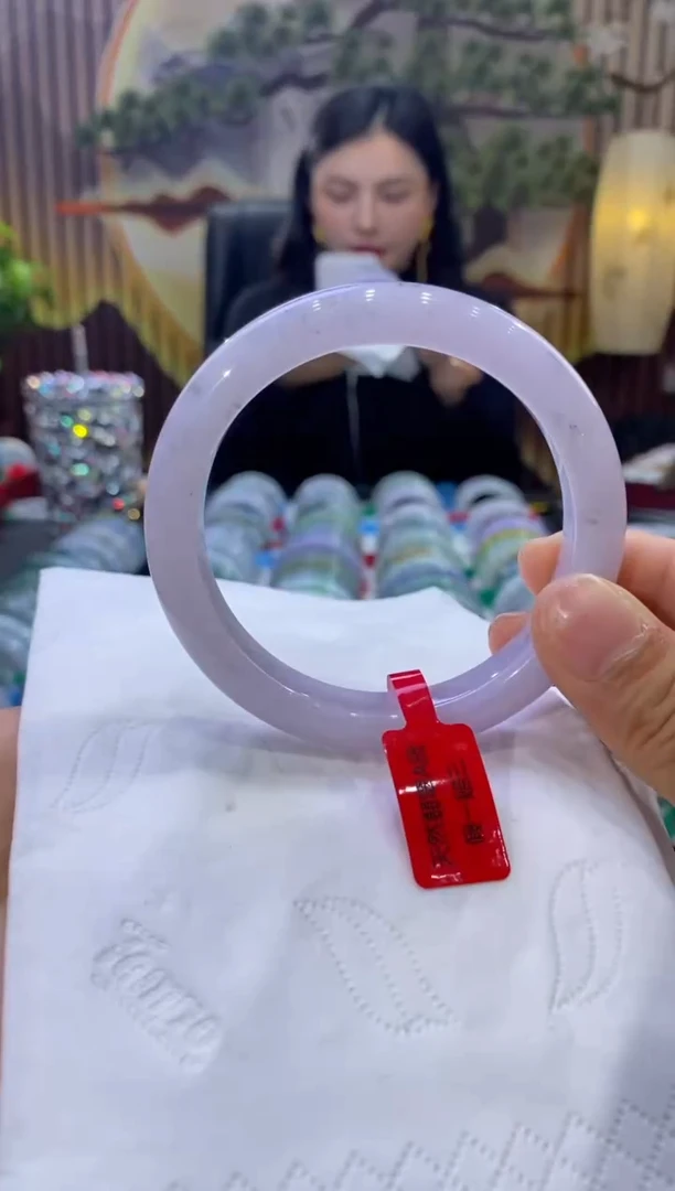 【闪购商品】翡翠手镯未镶嵌多人07709