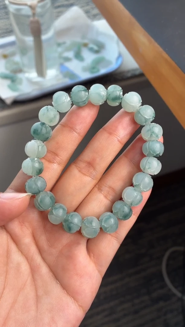 未镶嵌定制翡翠莲花珠串