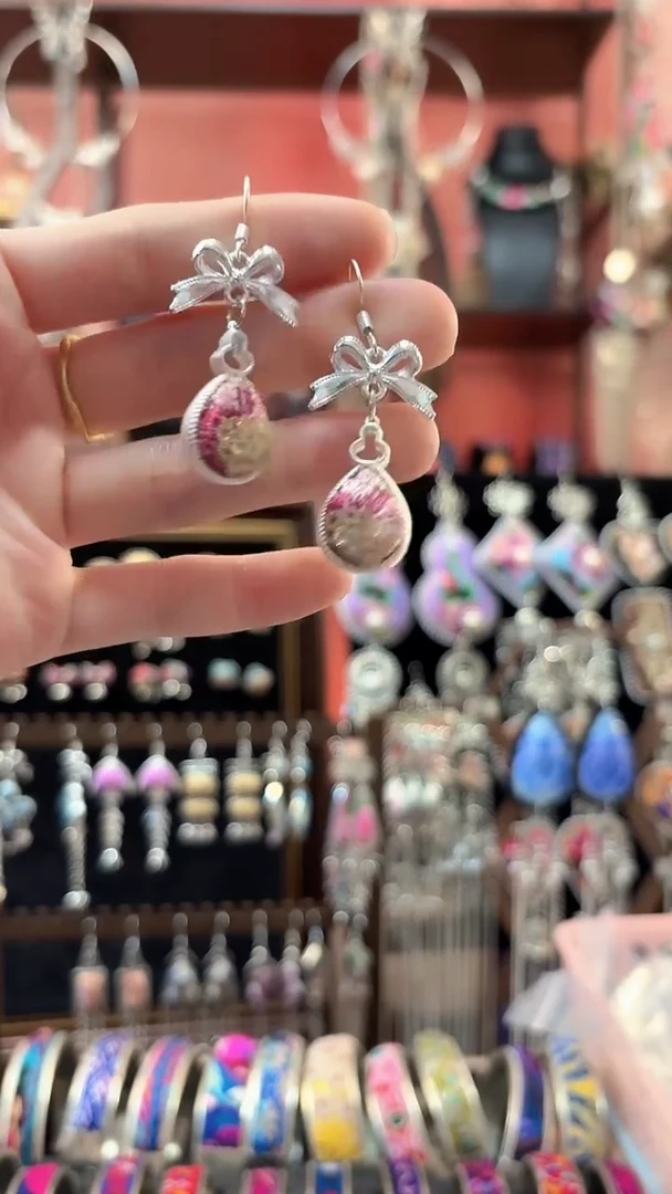 织绣 云织谣民族风精美饰品   230