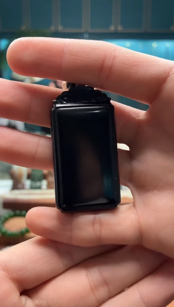 吊坠(不含链)未镶嵌和田玉云****5黑青无事牌