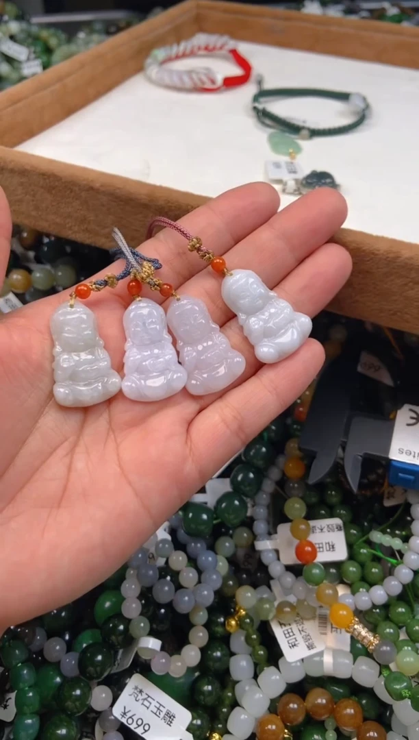 翡翠未镶嵌颈饰多样性拍一发一