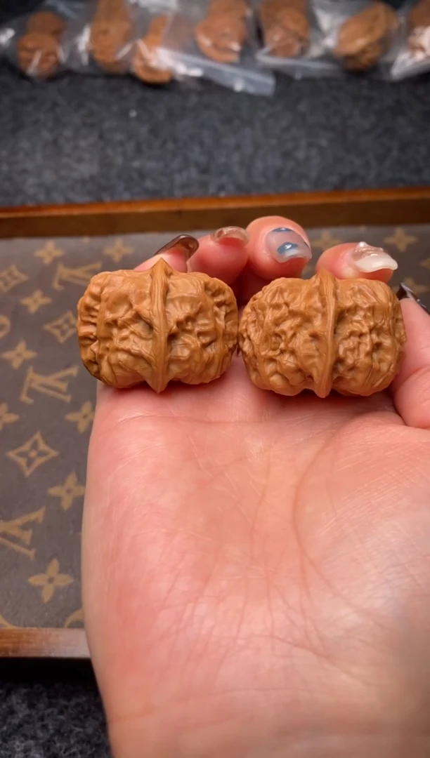 把件文玩核桃B14号38尺门头沟元宝