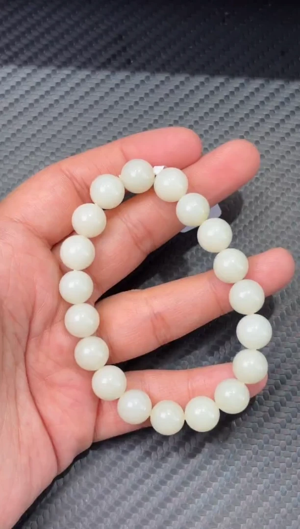 未镶嵌手串和田玉且末微色差米达卡10