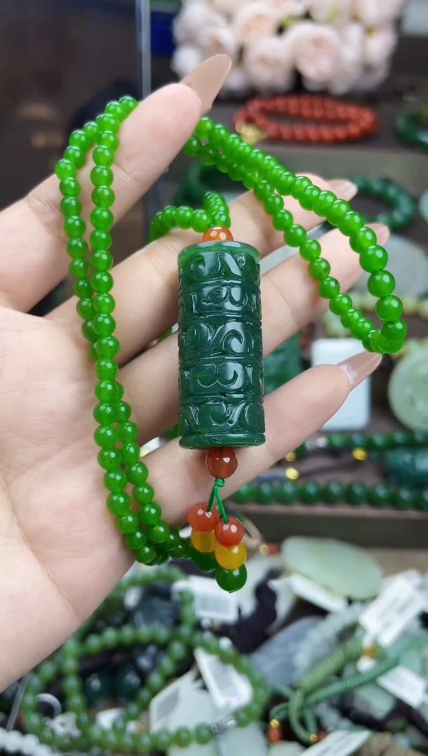 颈饰未镶嵌和田玉未镶嵌和田玉多样性吊坠拍一发一