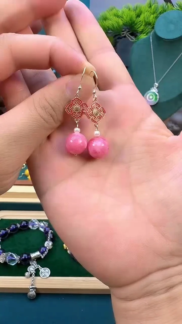 菱锰矿（红纹石）14K金镶嵌耳钉E51
