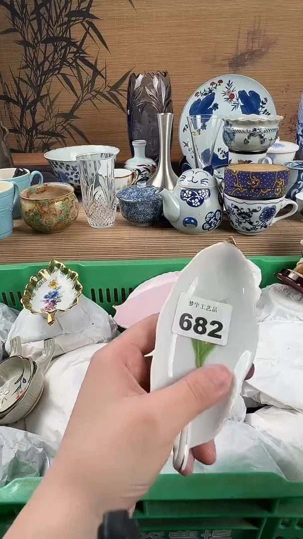 瓷片很**关瓷片           682