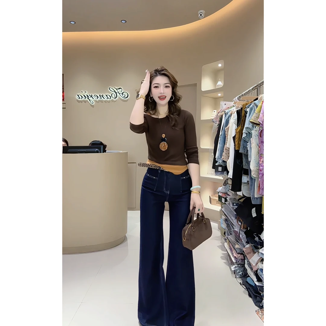 涵儿家 早秋简约露肩拼色假两件上衣VS复古高腰牛仔喇叭裤8537-10