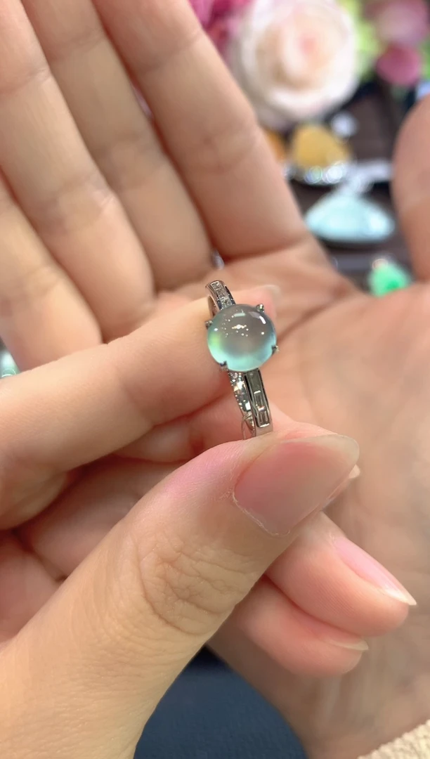 18K金镶嵌戒指翡翠D5