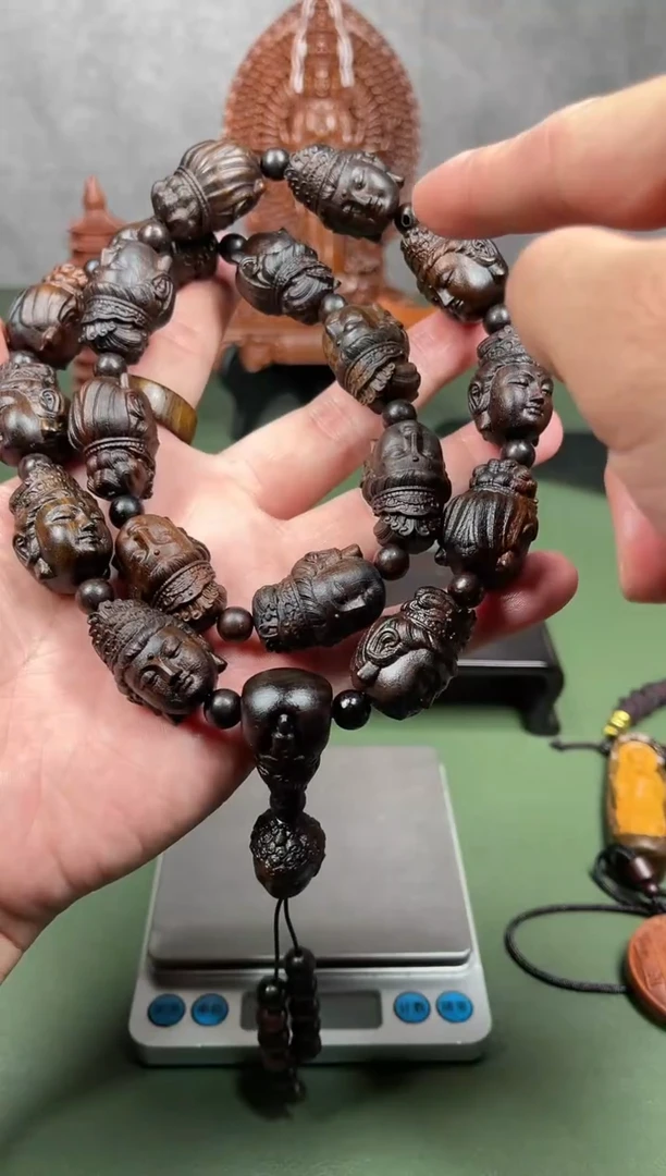 贡木新品三世佛手持58