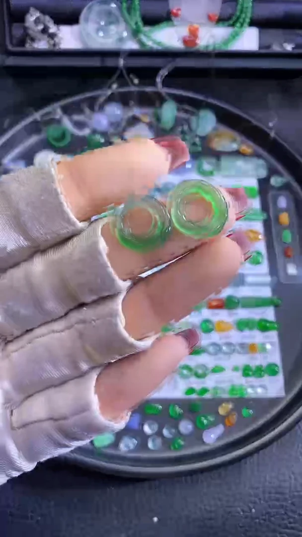 未镶嵌挂件翡翠甜甜圈