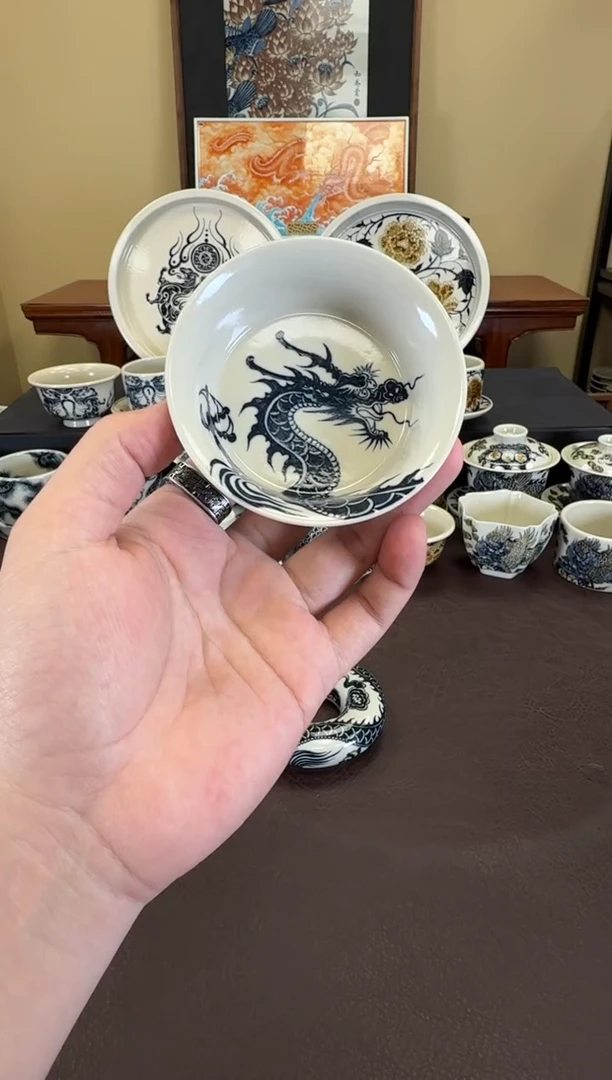 二号釉1351龙纹金鳞盏