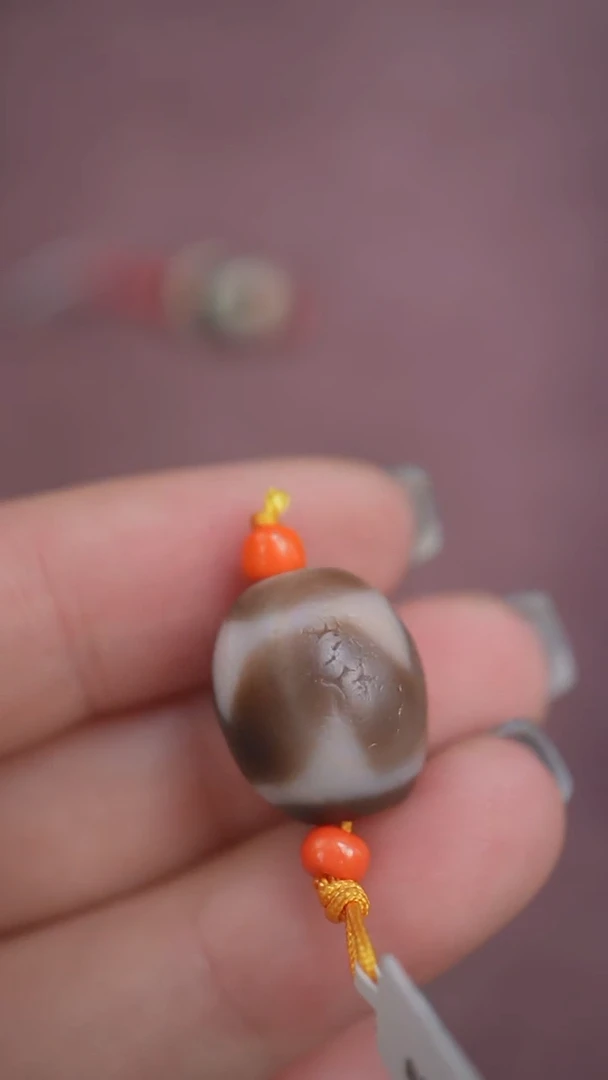 未镶嵌颈饰玛瑙/玉髓蚀花玛瑙珠定制编绳