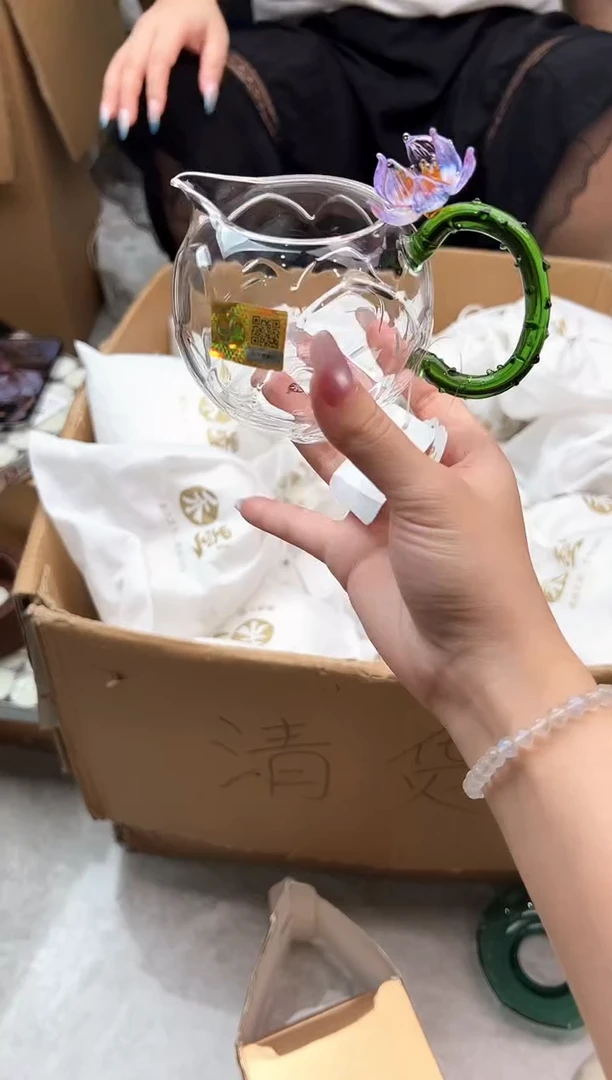 禾墨莲华湖绿色