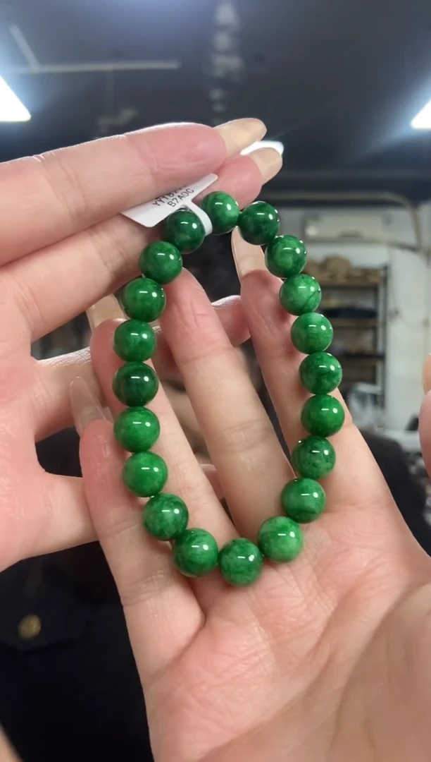 【闪购商品】翡翠手串未镶嵌多样性发其一颜色微差