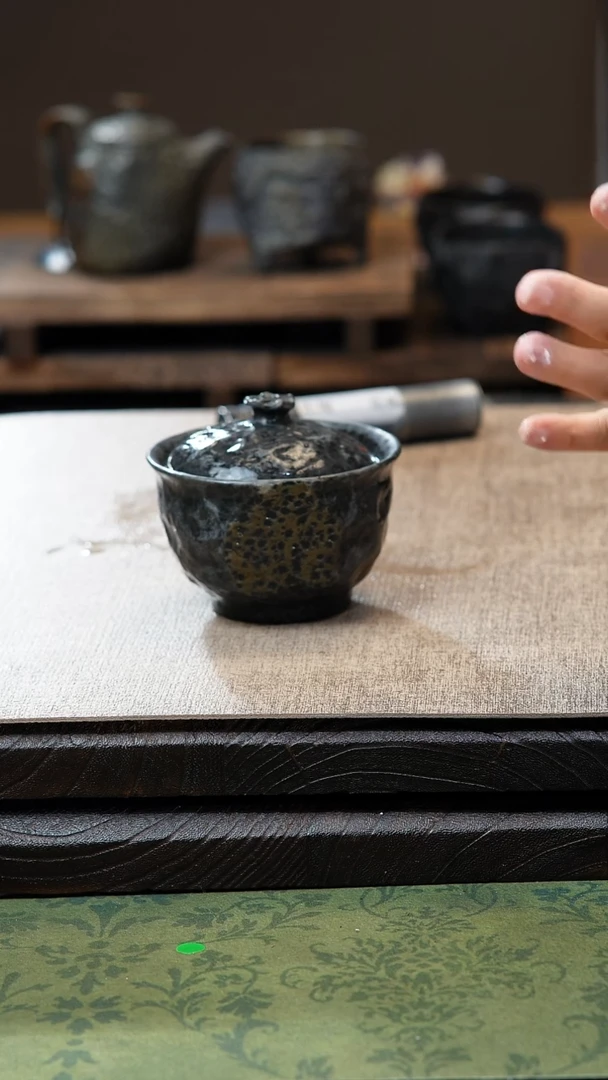 中式归玉堂冰碛岩重工雕刻豹纹原皮盖碗