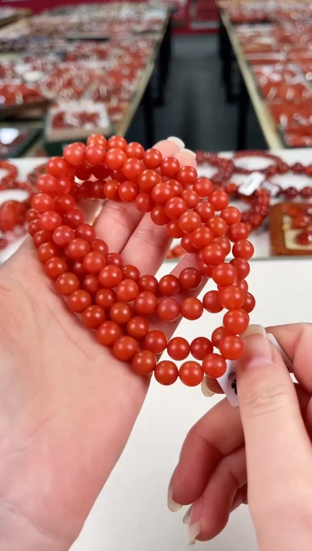 南红玛瑙保山多圈8+未镶嵌一个/条