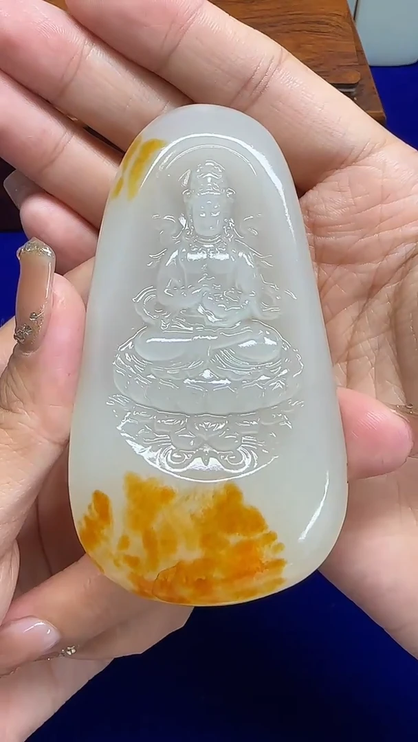 颈饰未镶嵌和田玉世****者1